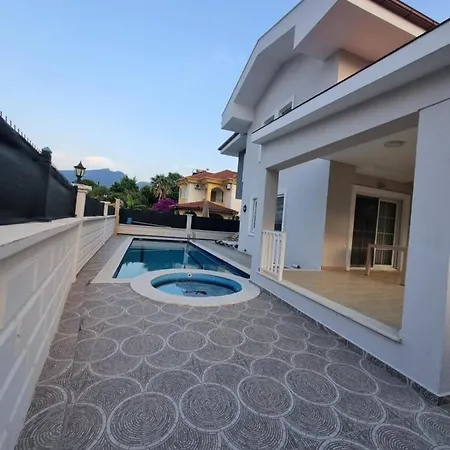 Capital Royal Dalyan ムーラ